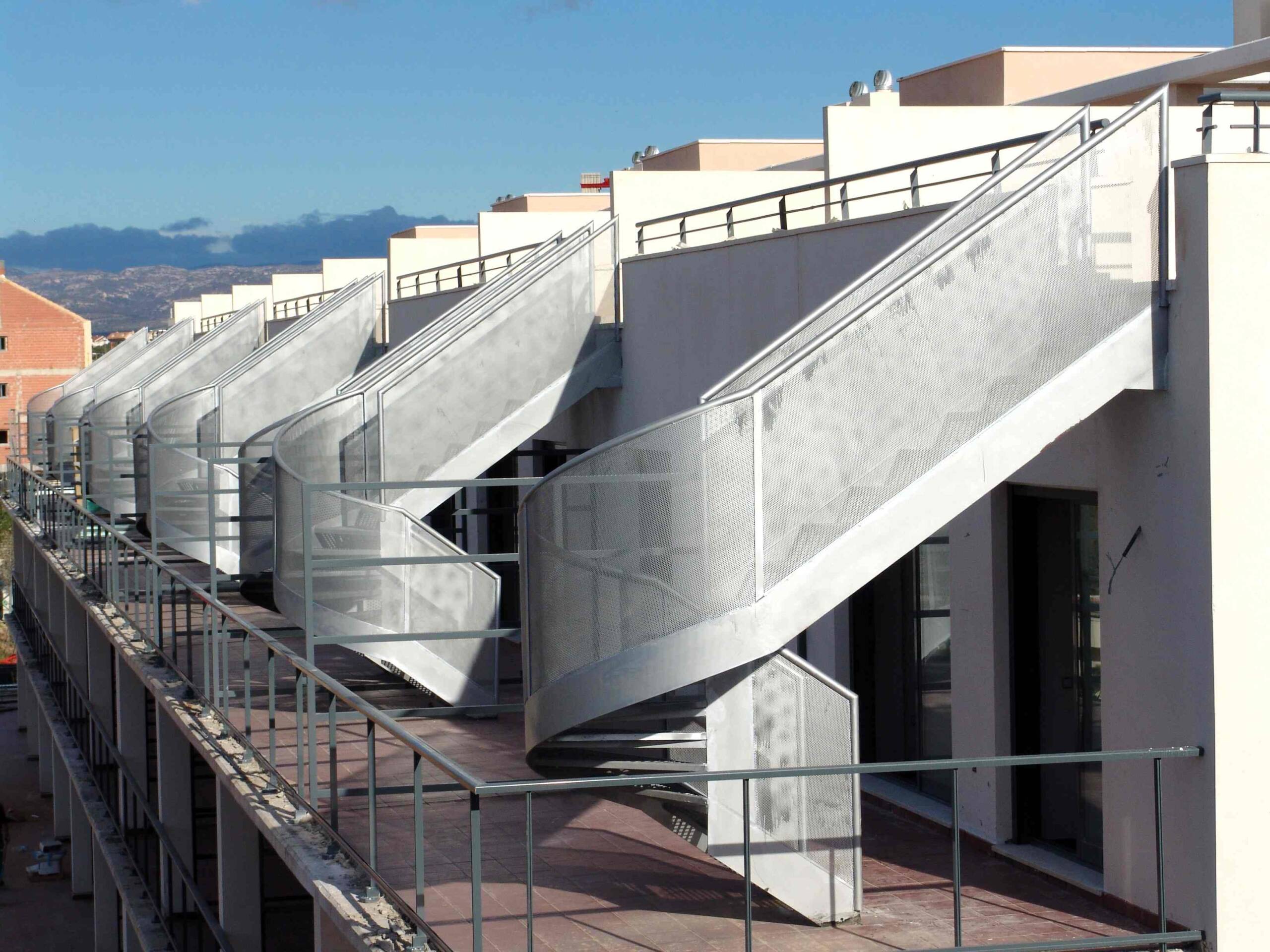 Hierro Barandillas, balcones, escaleras